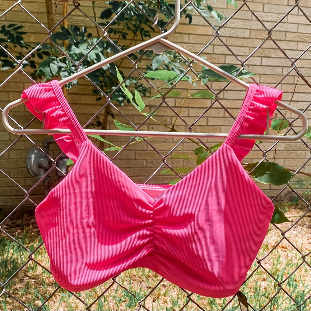 CycleBar Pink Ribbed Bra by Onzie NWT